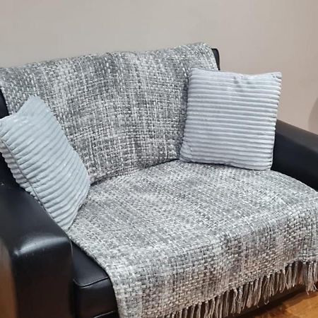 2 Bed Cosy Apartment In Heart Of Mullingar. מראה חיצוני תמונה